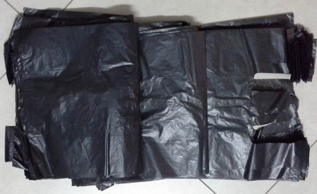 Túi nilon màu đen đựng đa năng