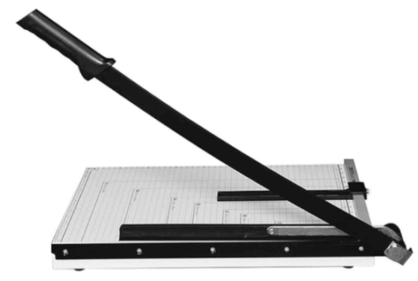 Bàn cắt giấy bằng gỗ giá rẻ